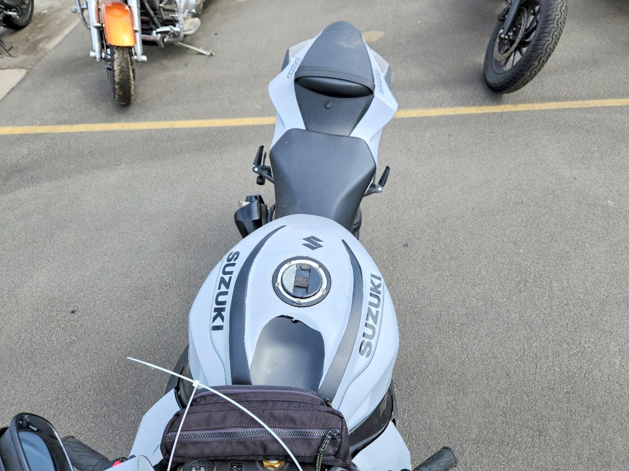 Suzuki Gsxr750