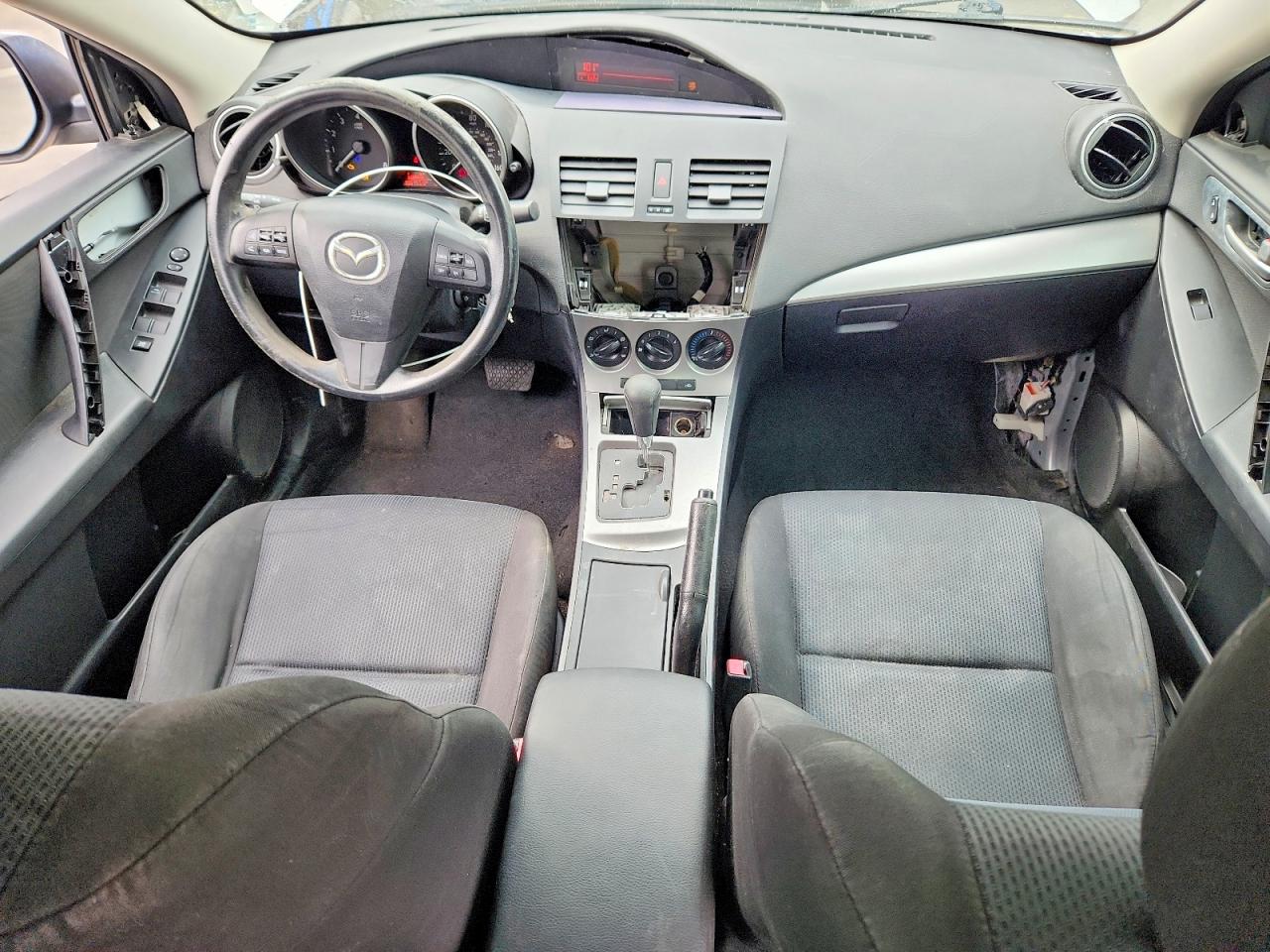 Mazda 3 I