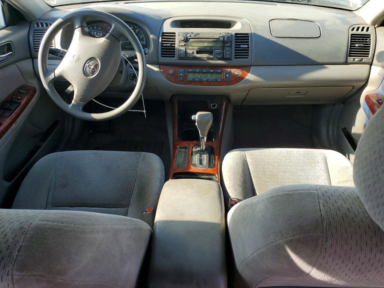 Toyota Camry Xle