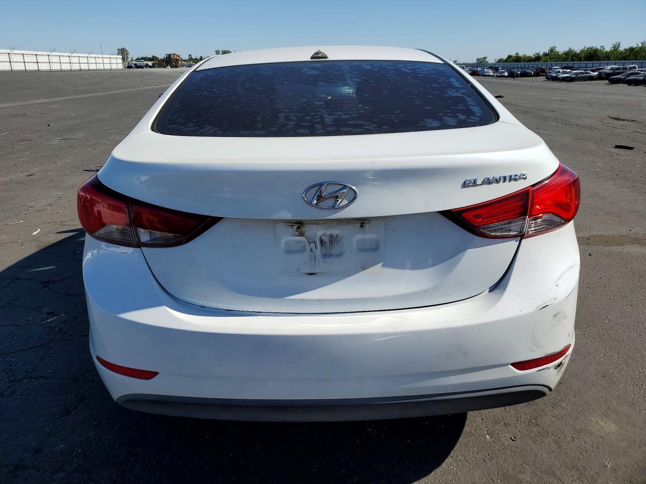 Hyundai ELANTRA Se