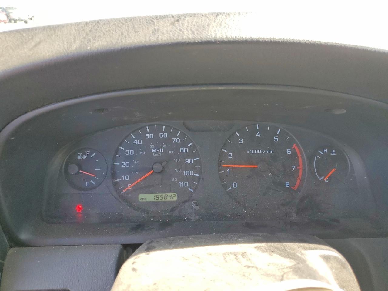 Nissan Frontier Xe