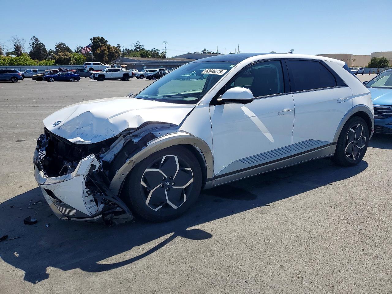Salvage Hyundai Ioniq Image