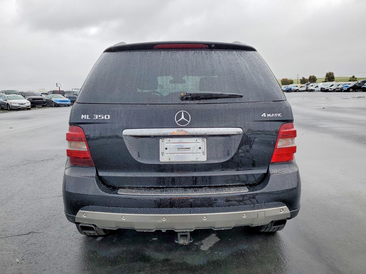 Mercedes-Benz M-Class 350