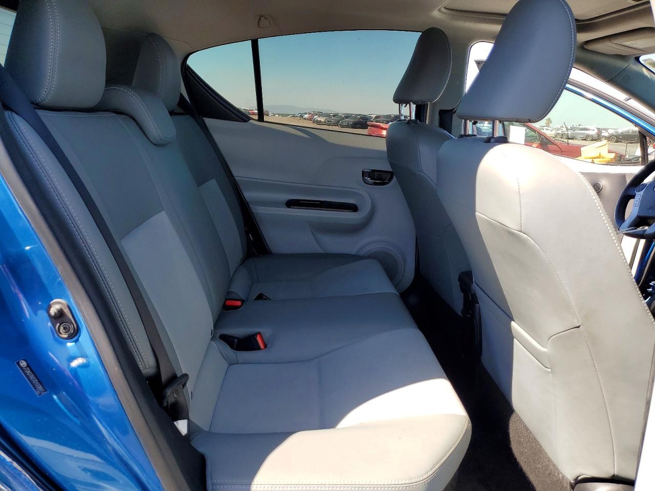 Toyota Prius Four