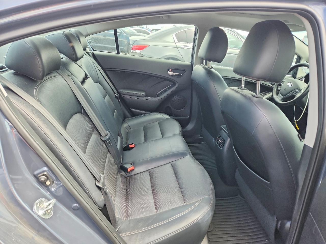 Kia Forte Ex