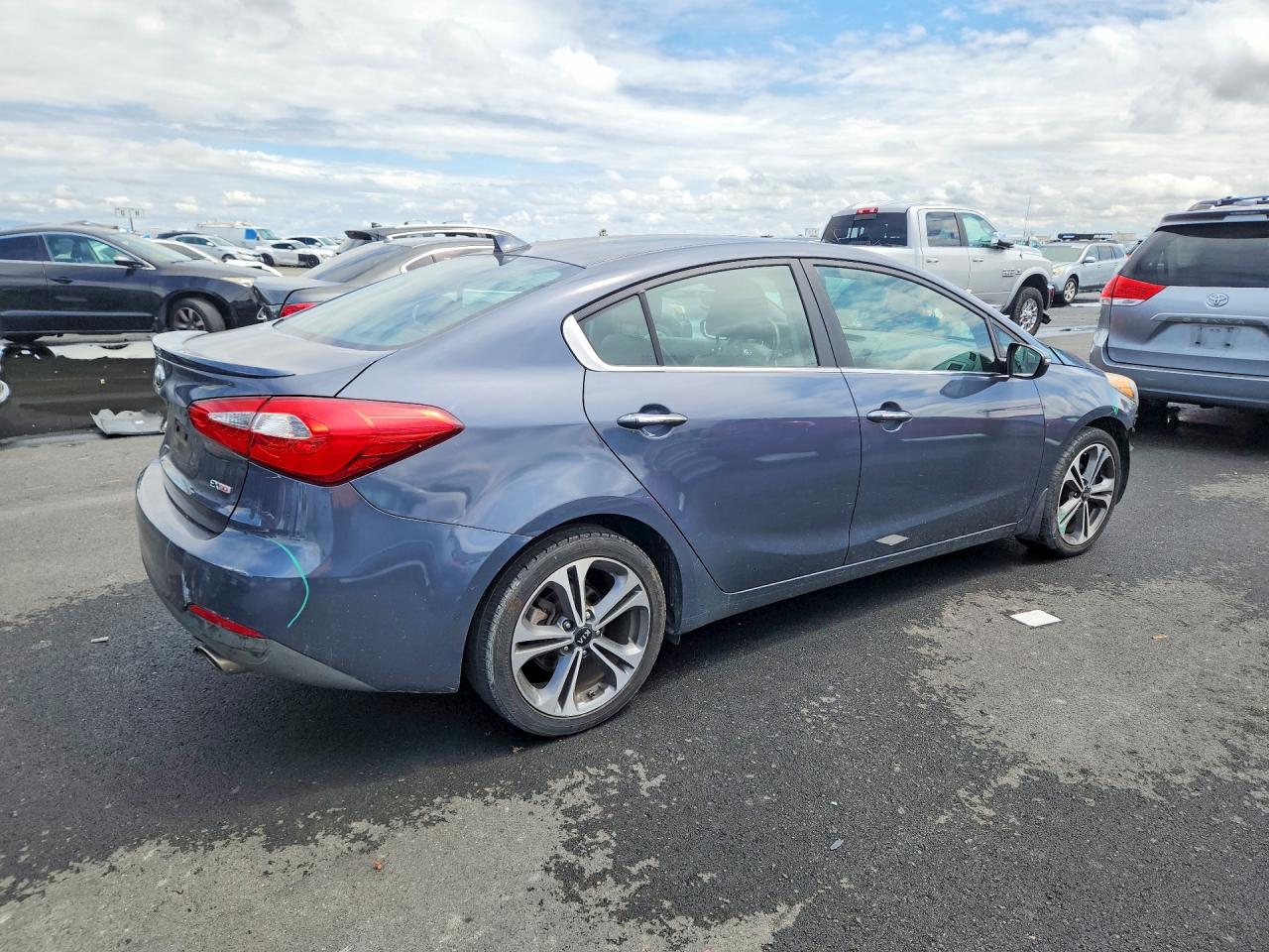 Kia Forte Ex
