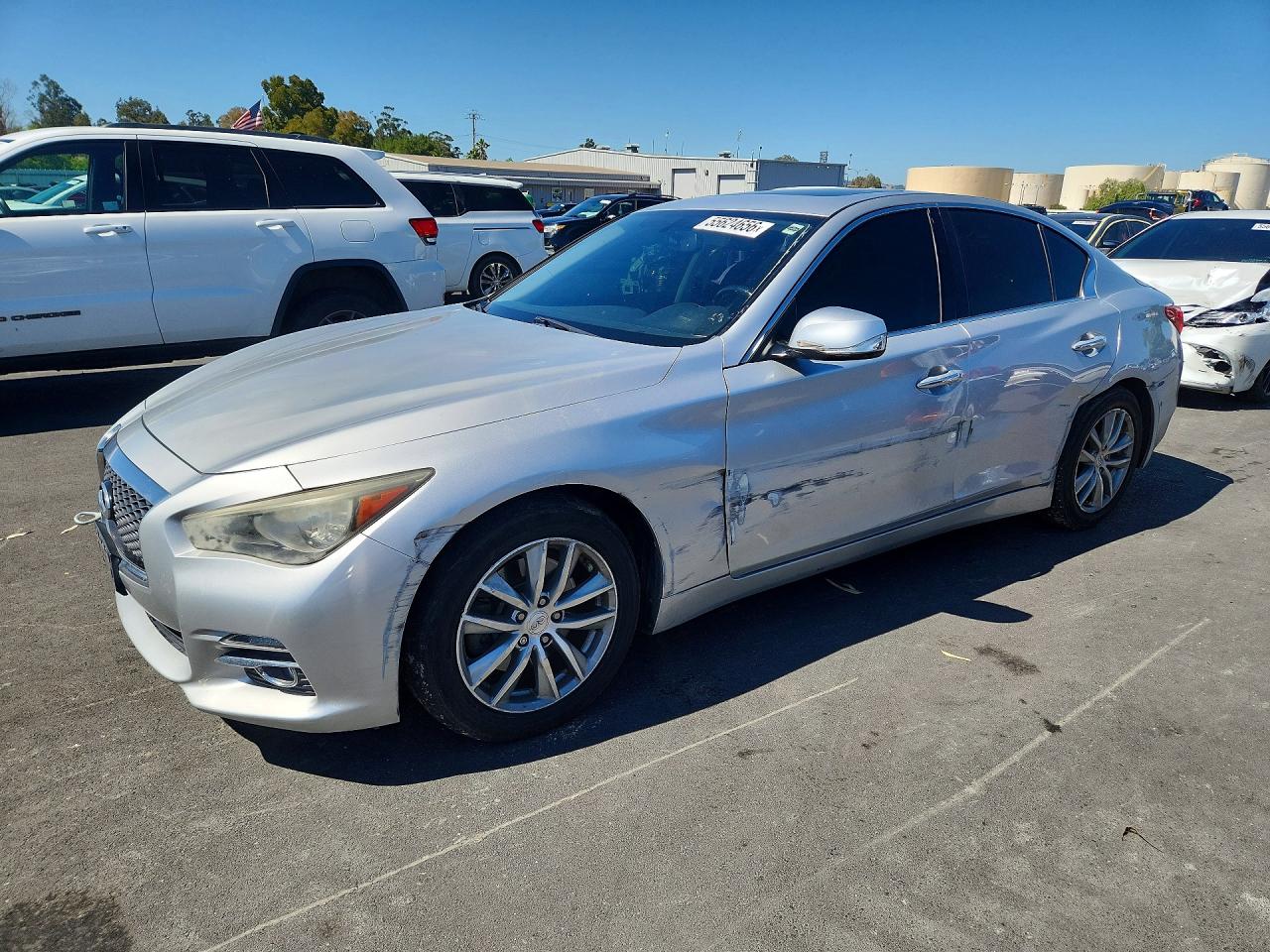 Salvage INFINITI Q50 Image