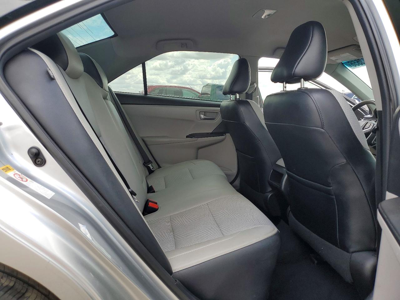 Toyota Camry Se