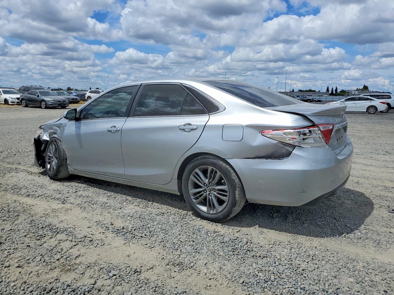 Toyota Camry Se