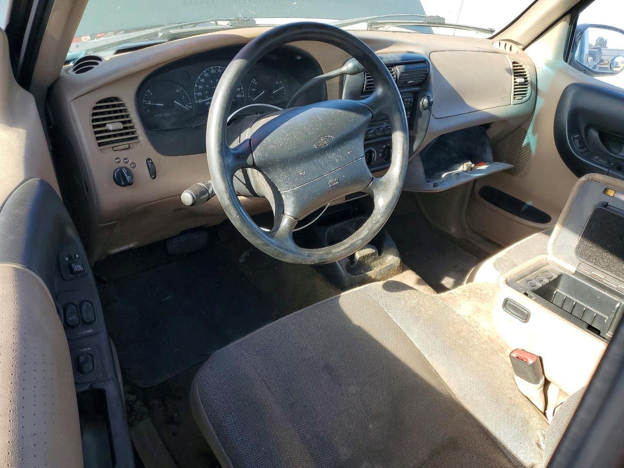 Ford Ranger Super Cab