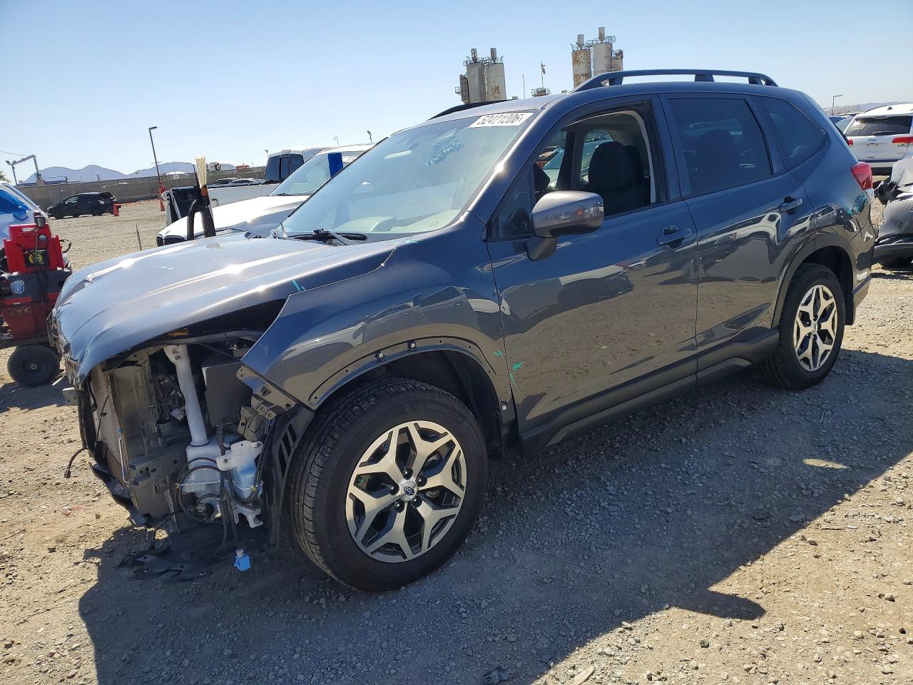 Salvage Subaru Forester Image