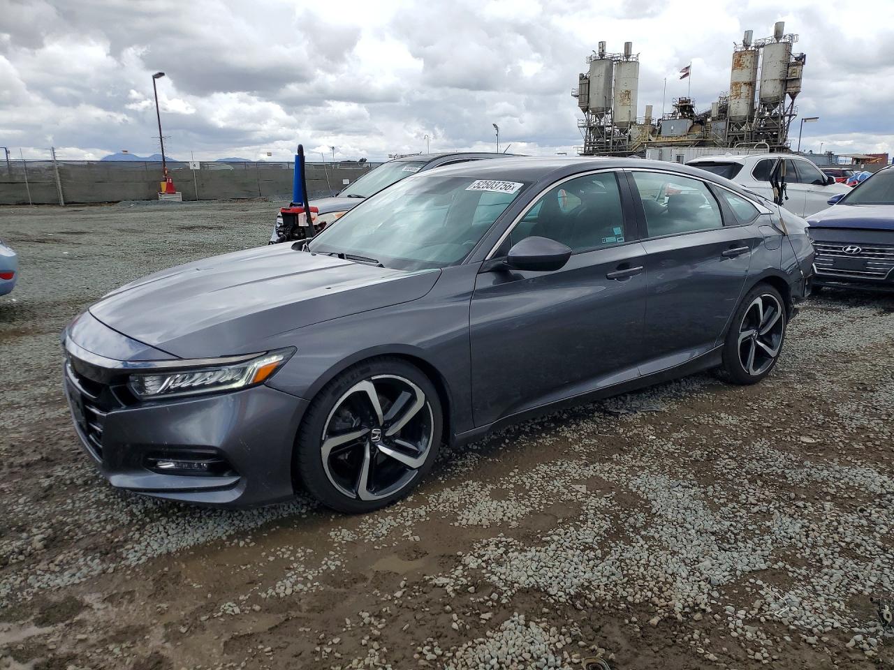 Salvage Honda Accord Image