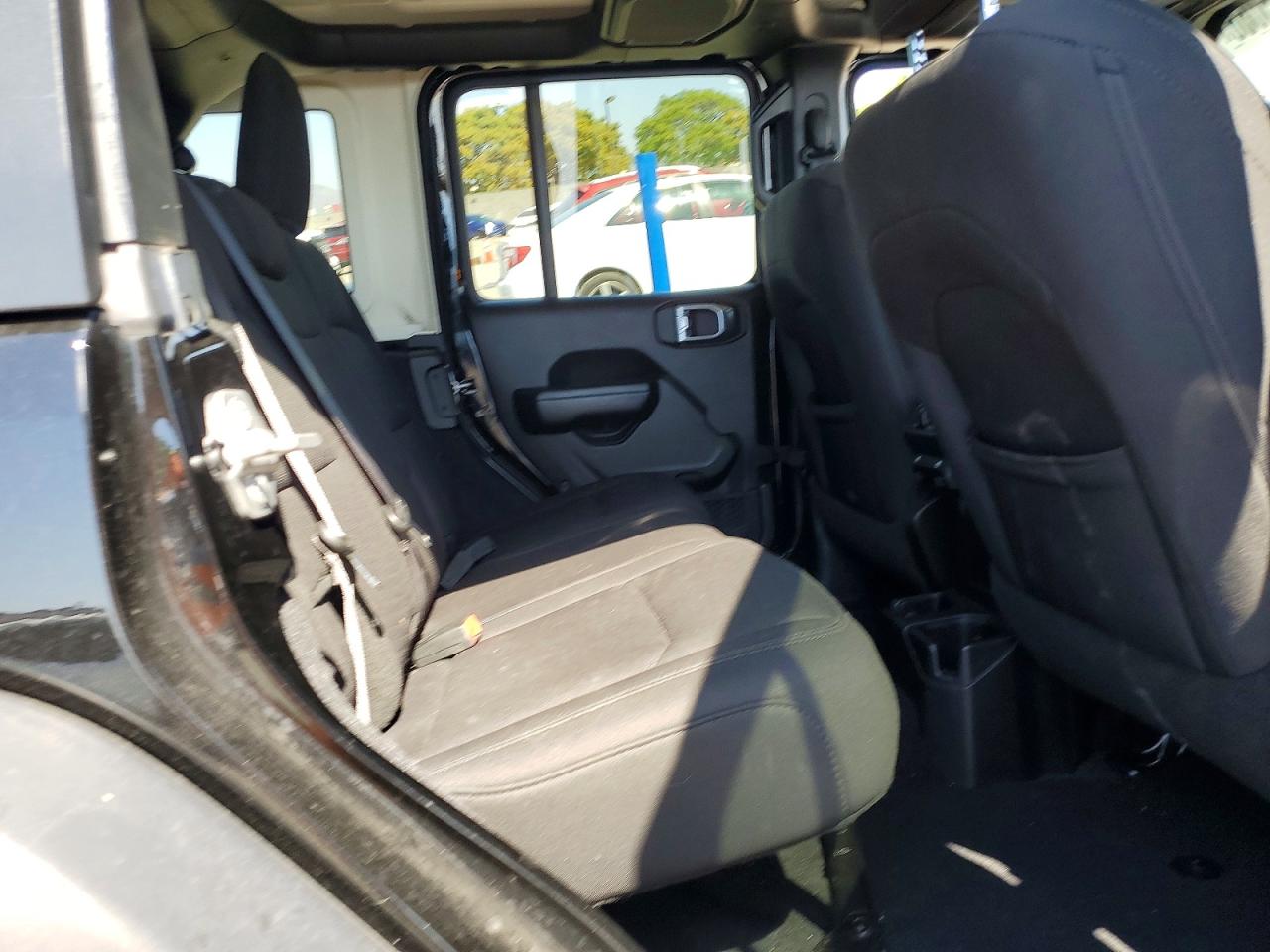 Jeep Wrangler Sport