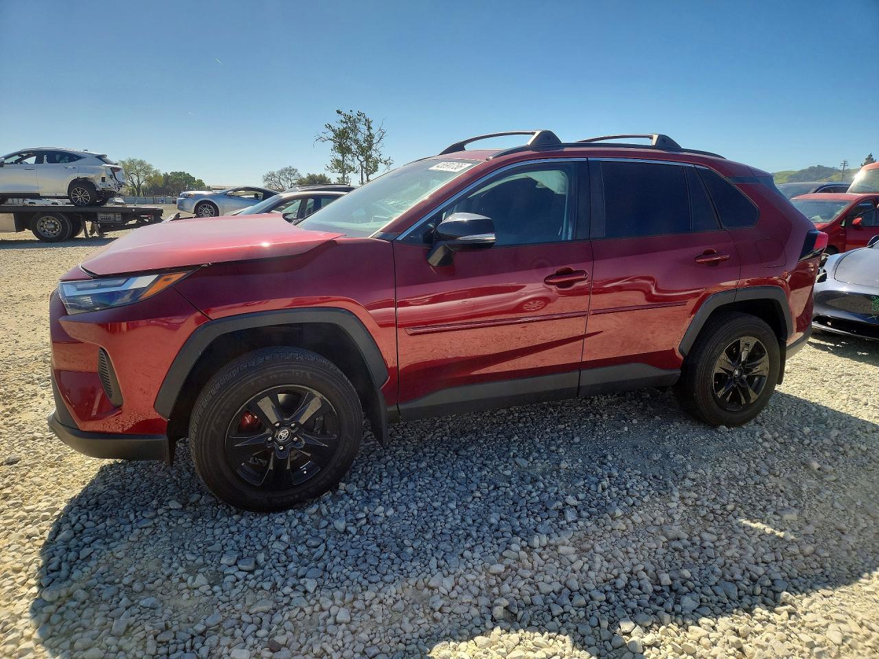 Salvage Toyota RAV4 Image