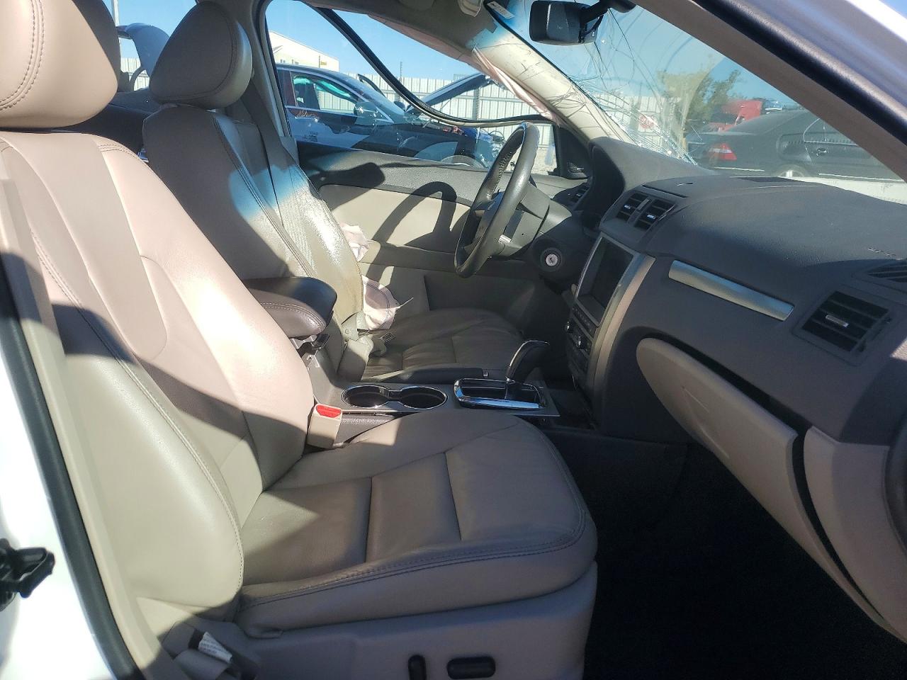 Ford Fusion Hybrid