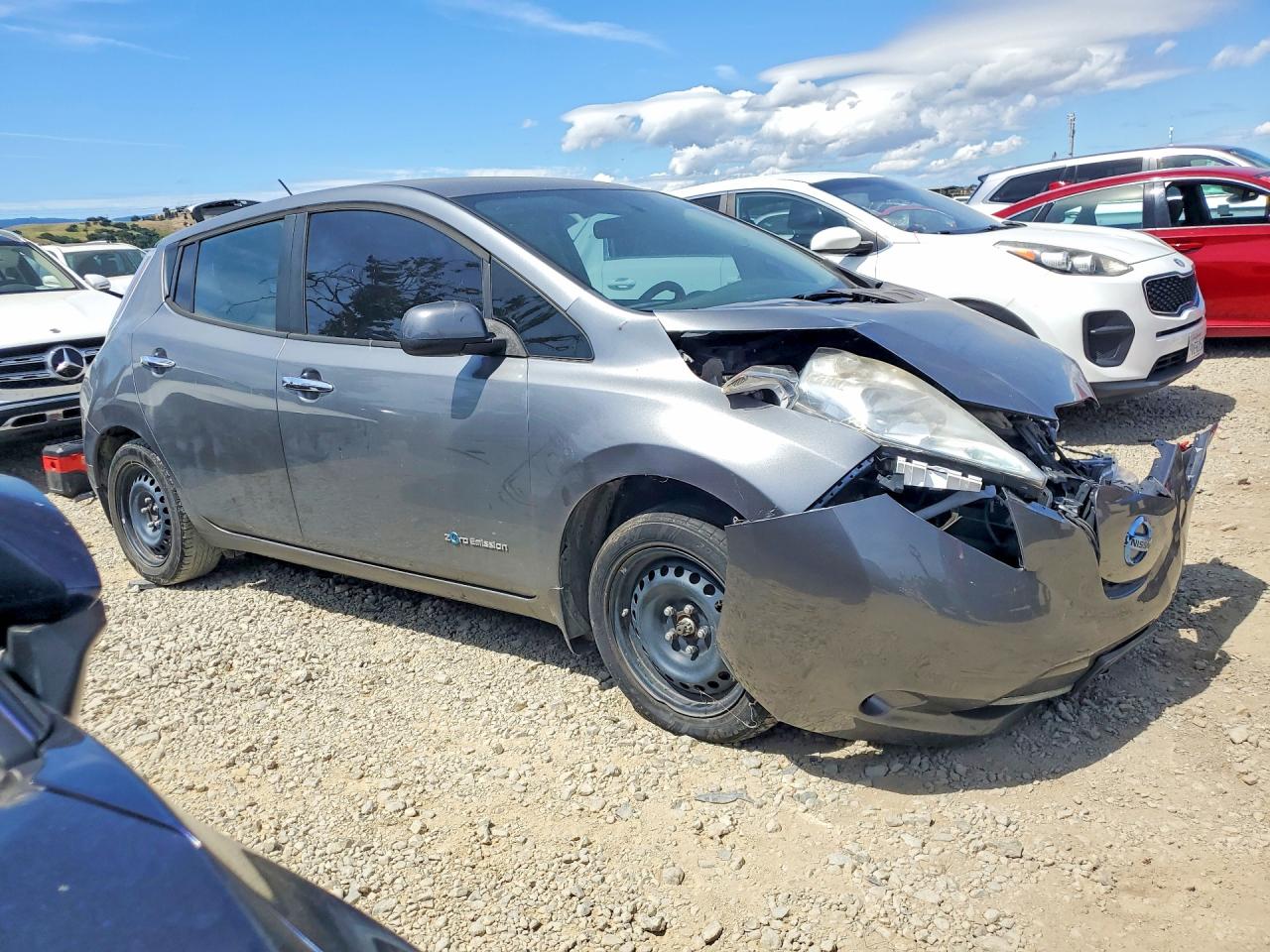 Nissan LEAF S