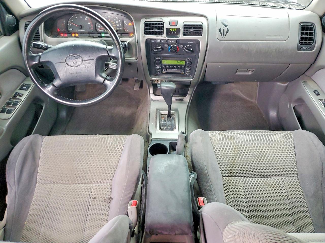 Toyota 4Runner Sr5