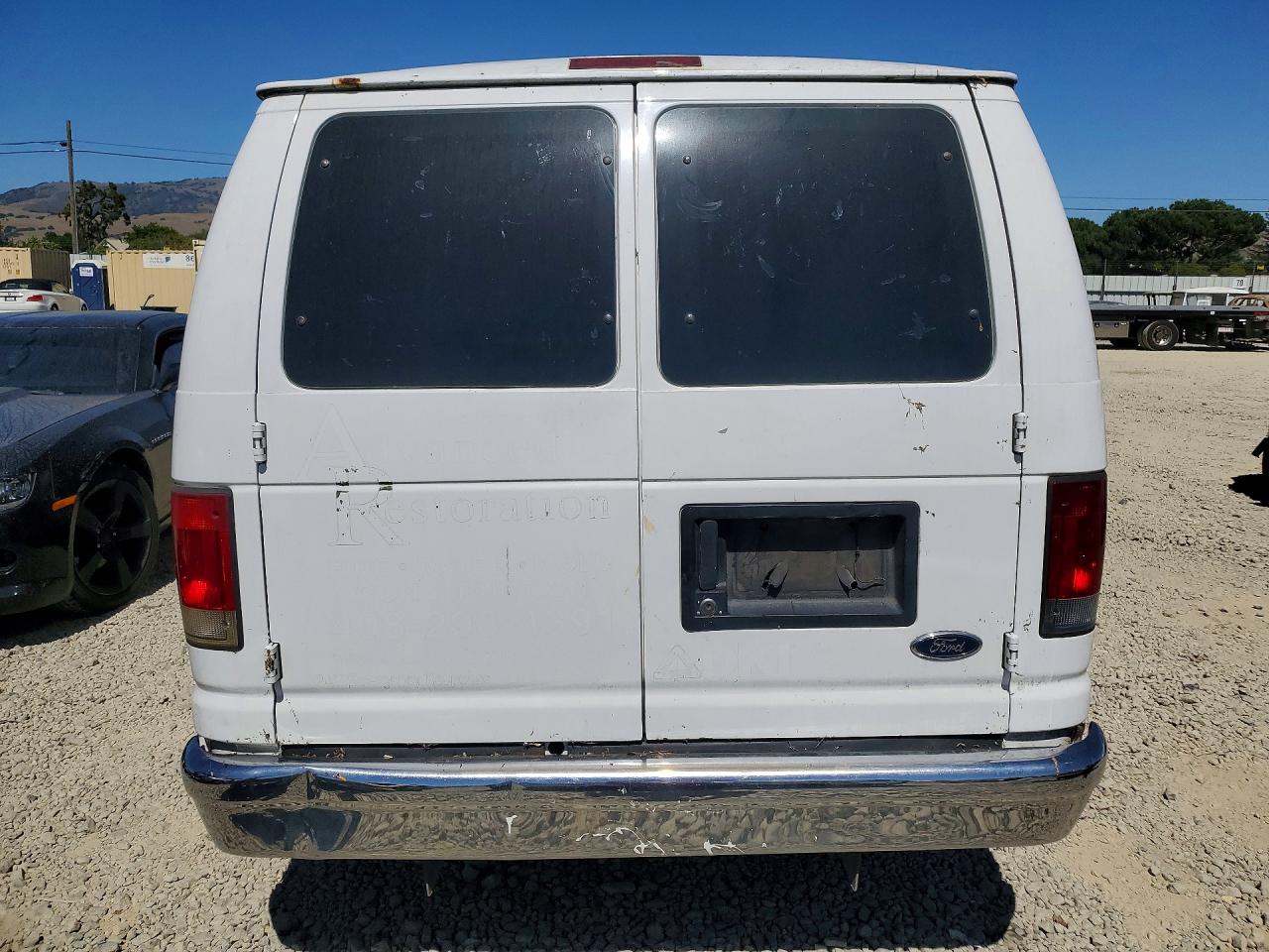 Ford Econoline E150 Van