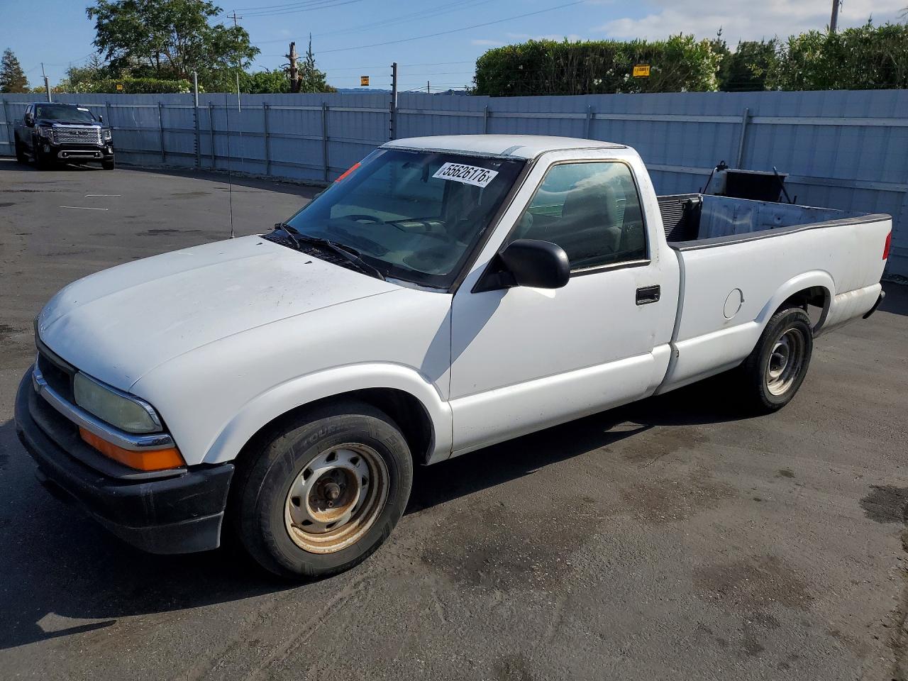 Salvage Chevrolet S-10 Image