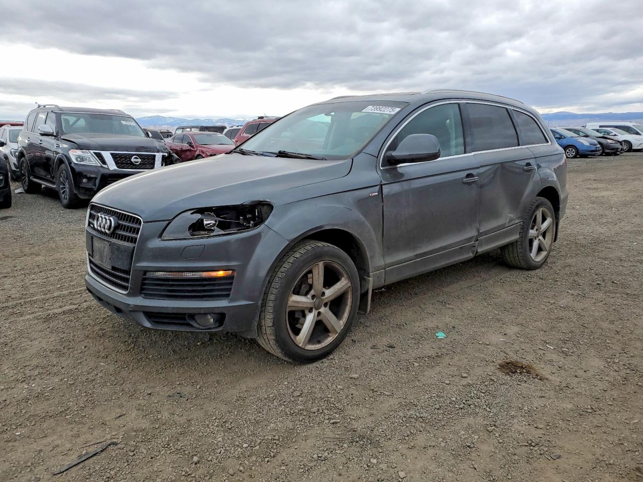 Salvage Audi Q7 Image