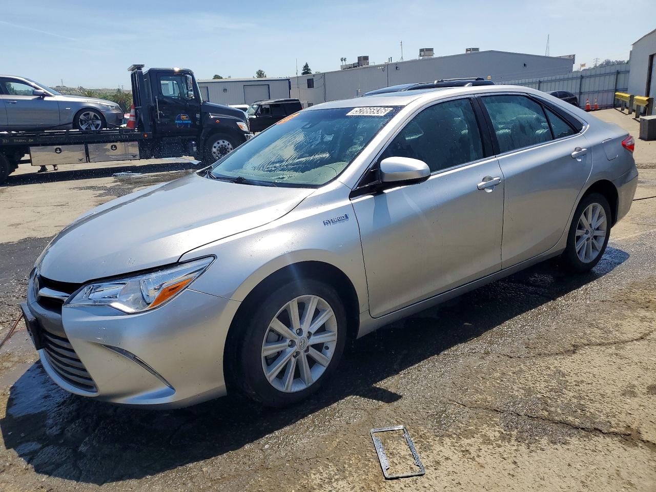 Salvage Toyota Camry Image