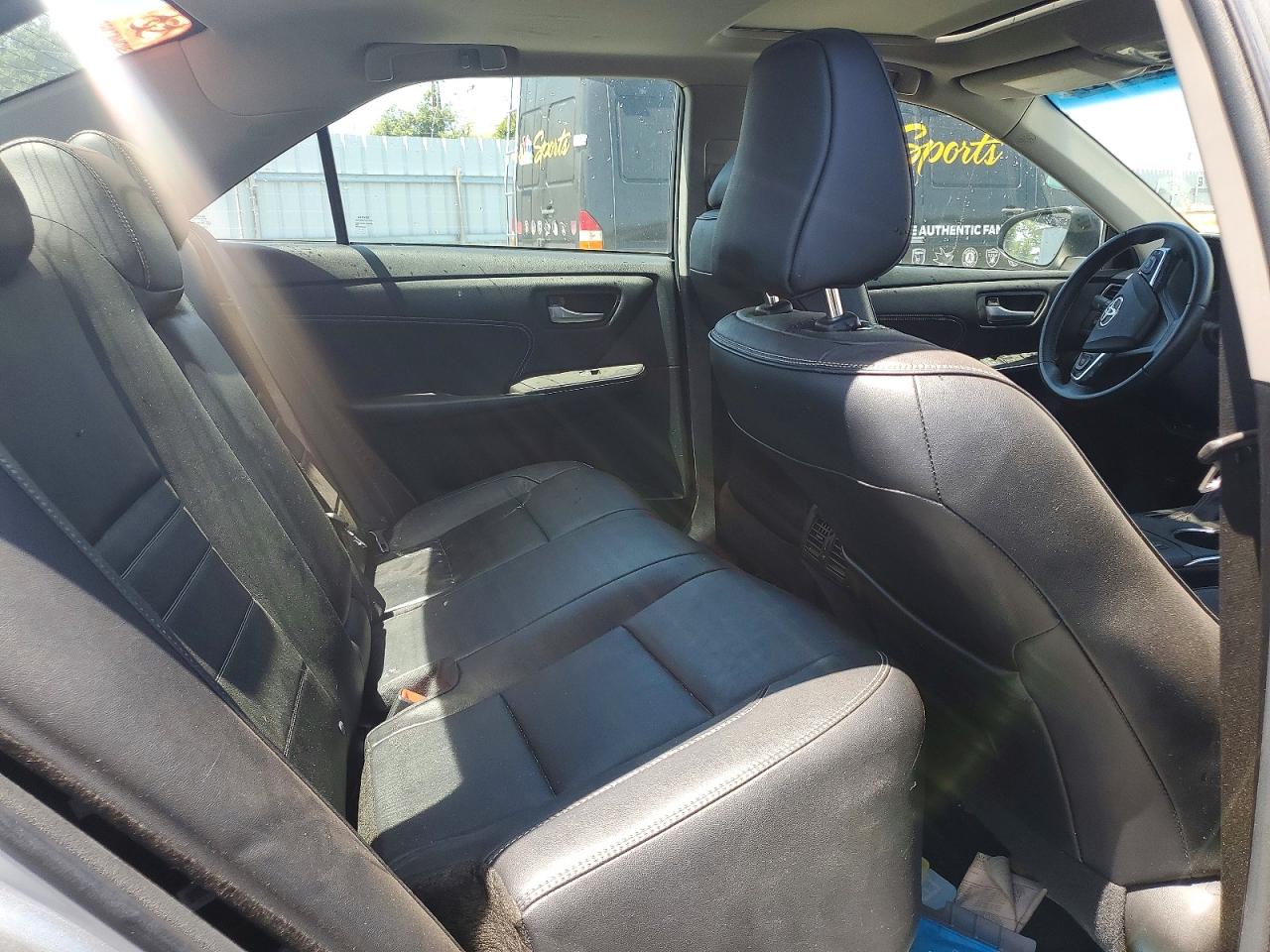 Toyota Camry Xle