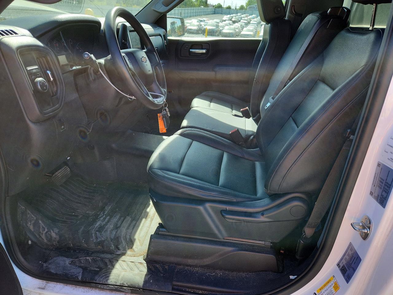 Chevrolet Silverado C1500