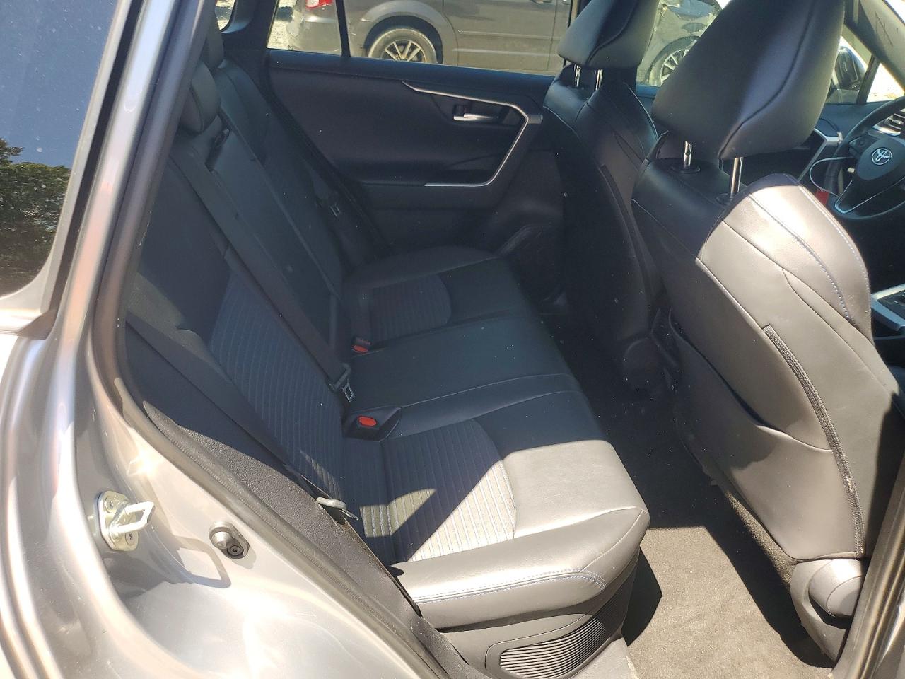 Toyota RAV4 Xse