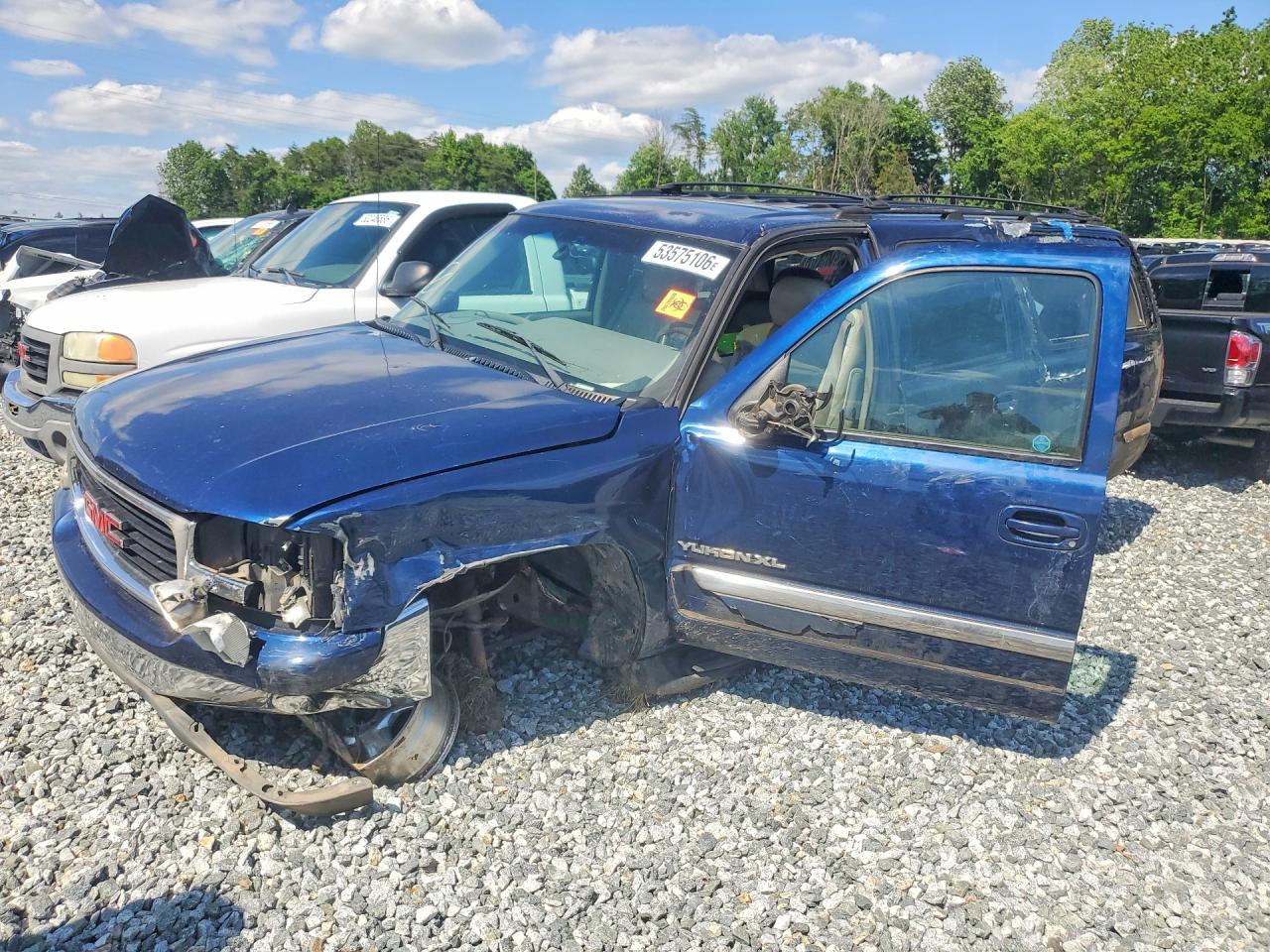 Salvage GMC Yukon Image