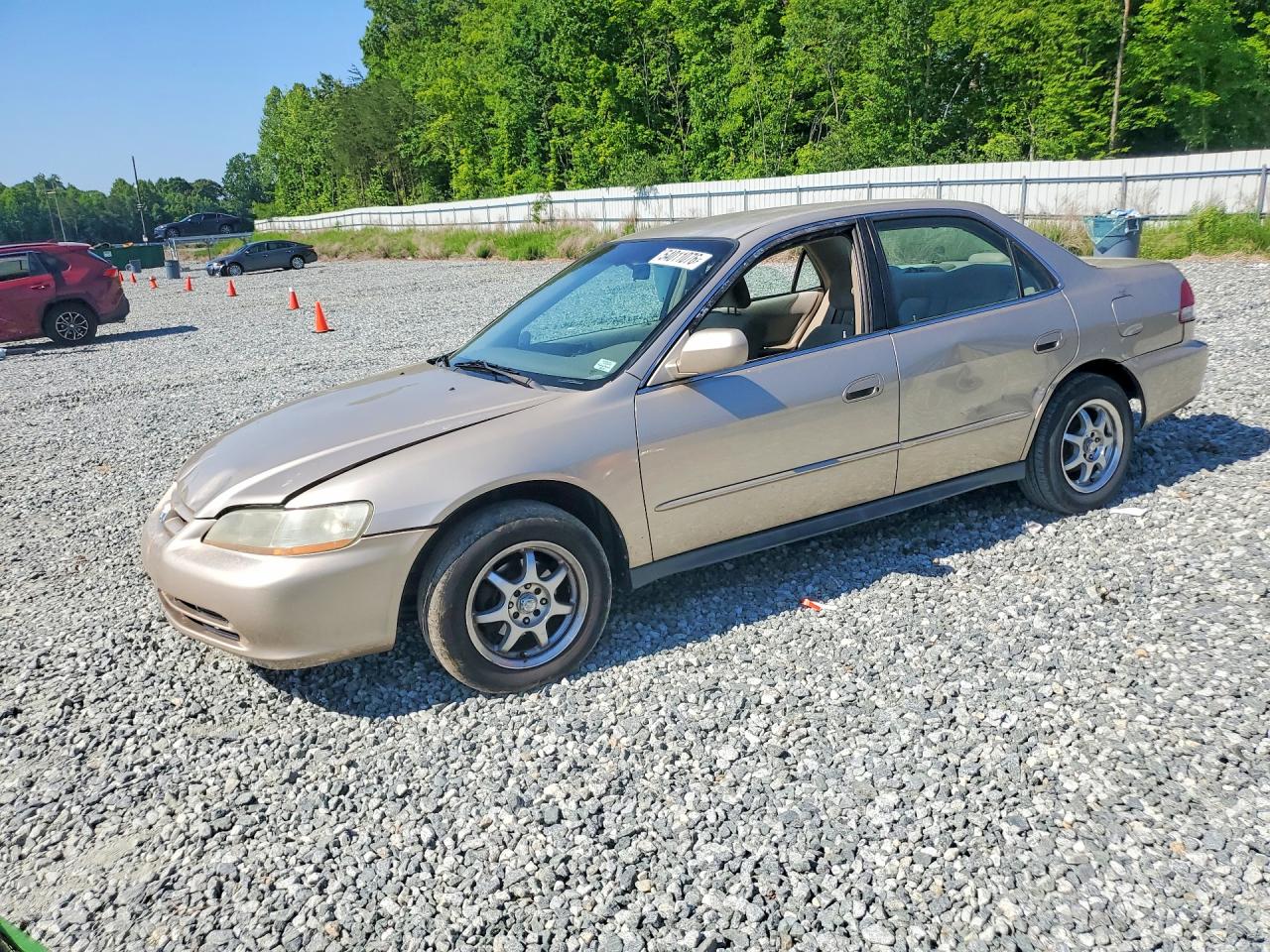 Salvage Honda Accord Image