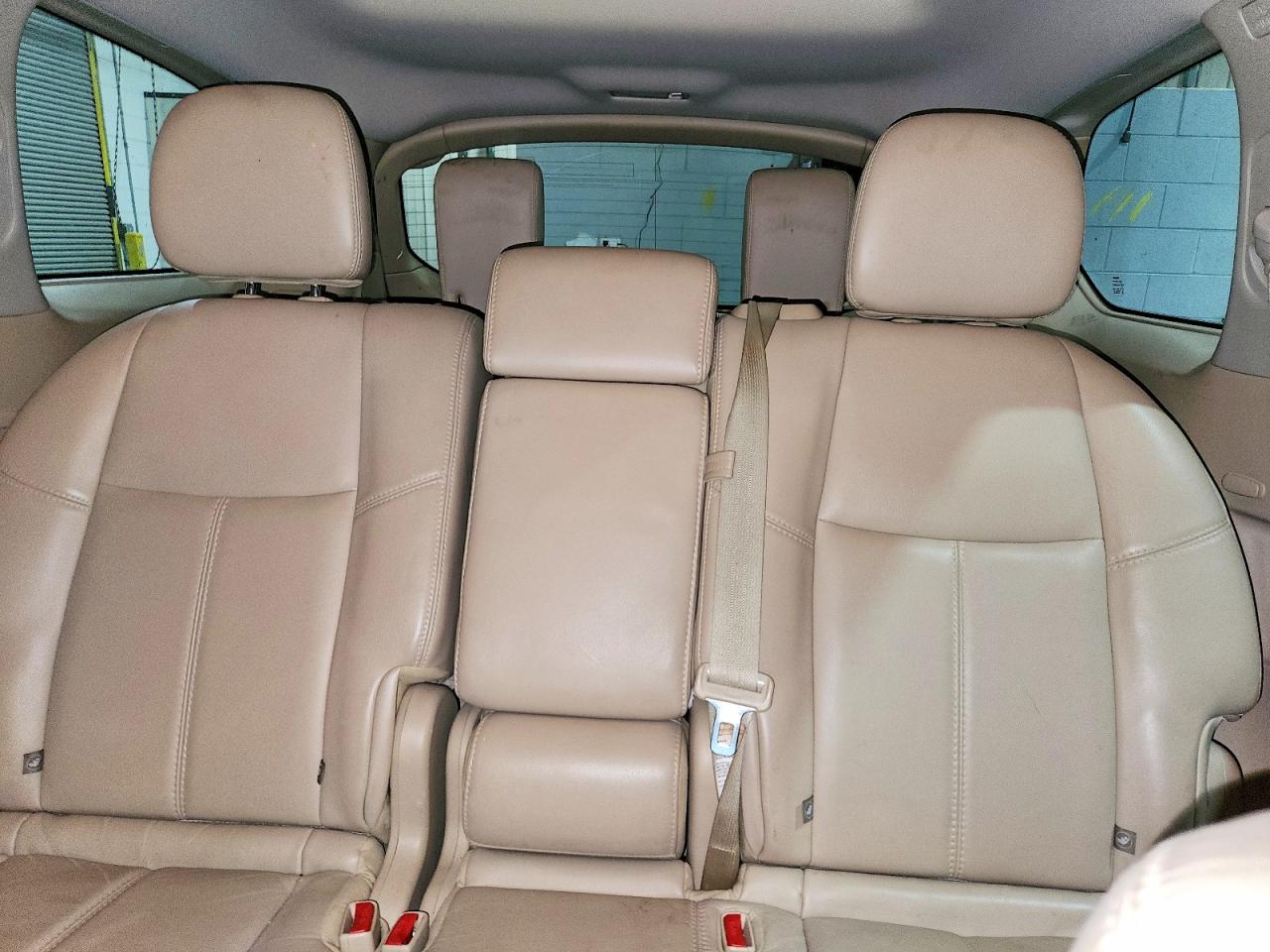 Nissan Pathfinder S