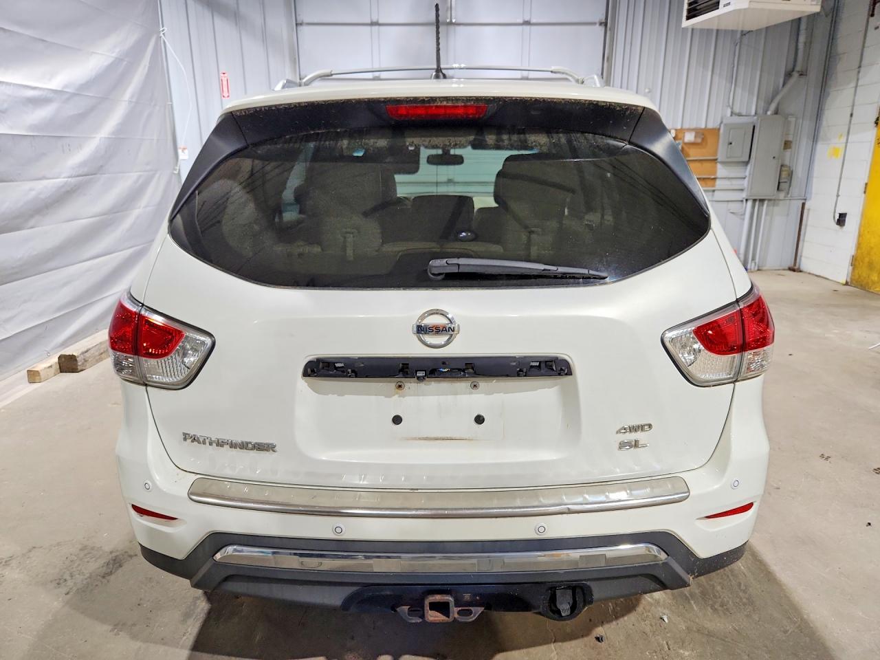 Nissan Pathfinder S