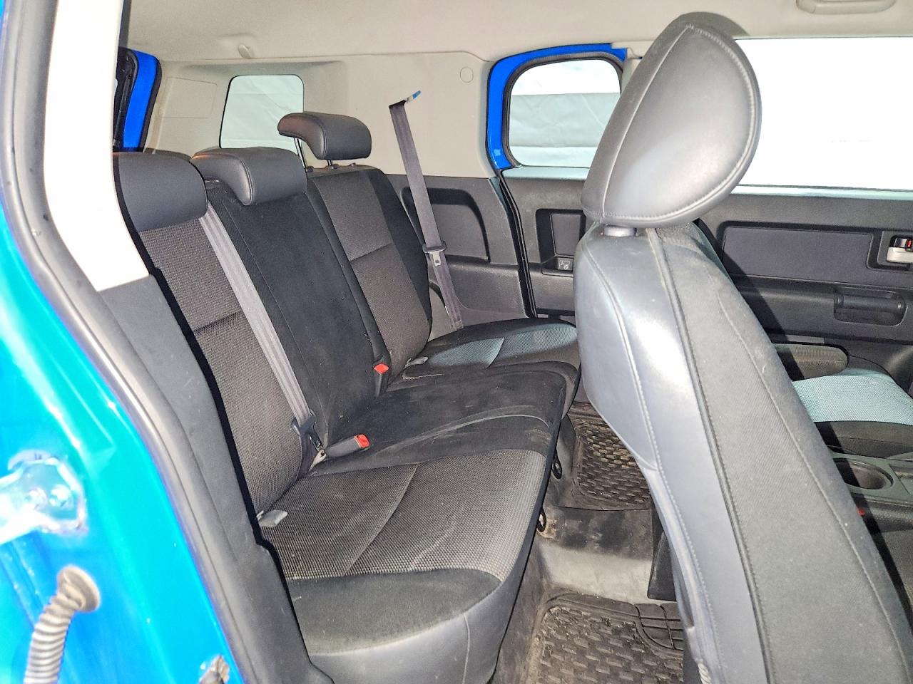 Toyota FJ Cruiser Base