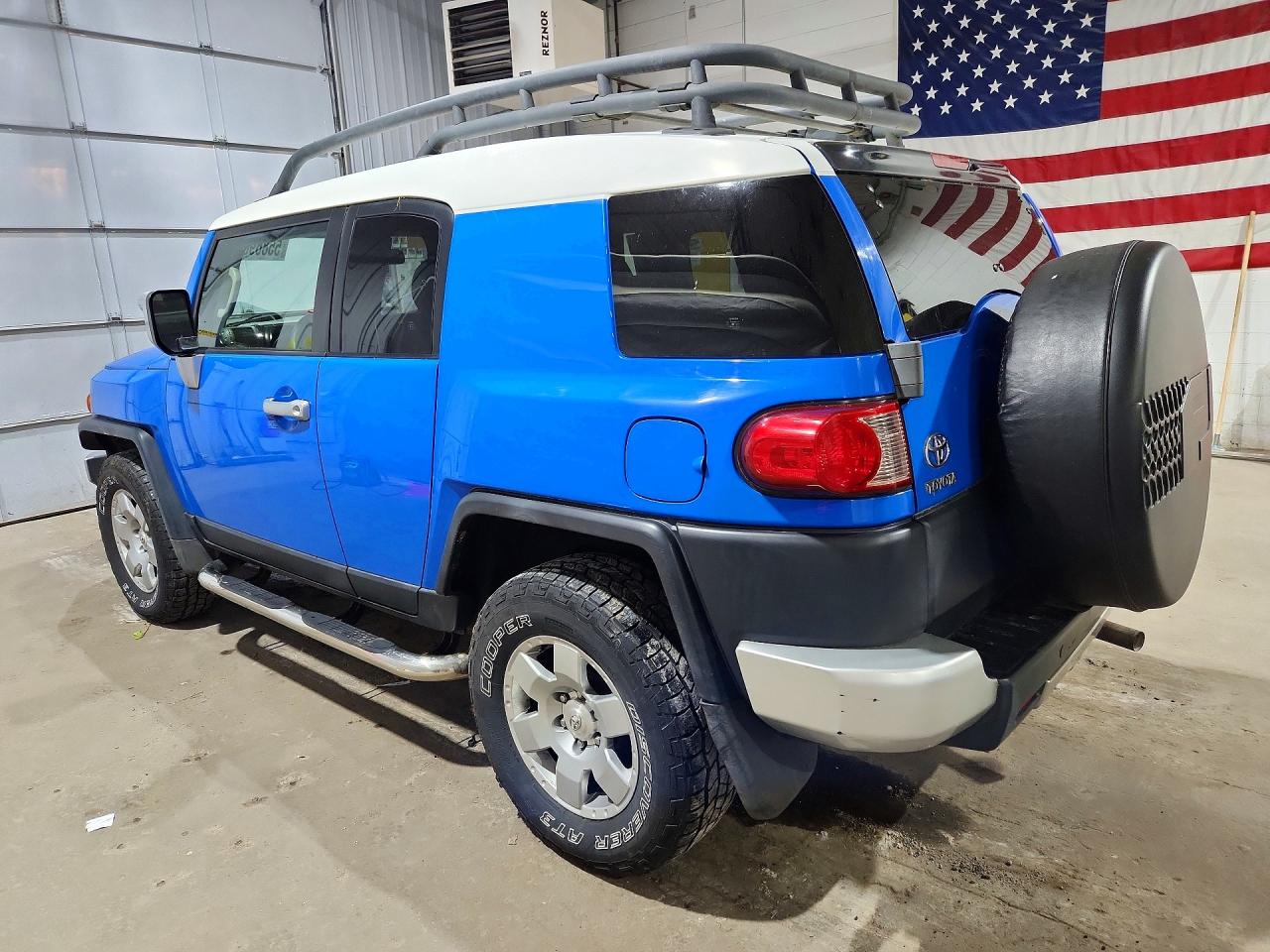 Toyota FJ Cruiser Base