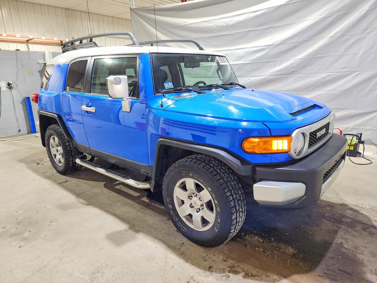 Toyota FJ Cruiser Base