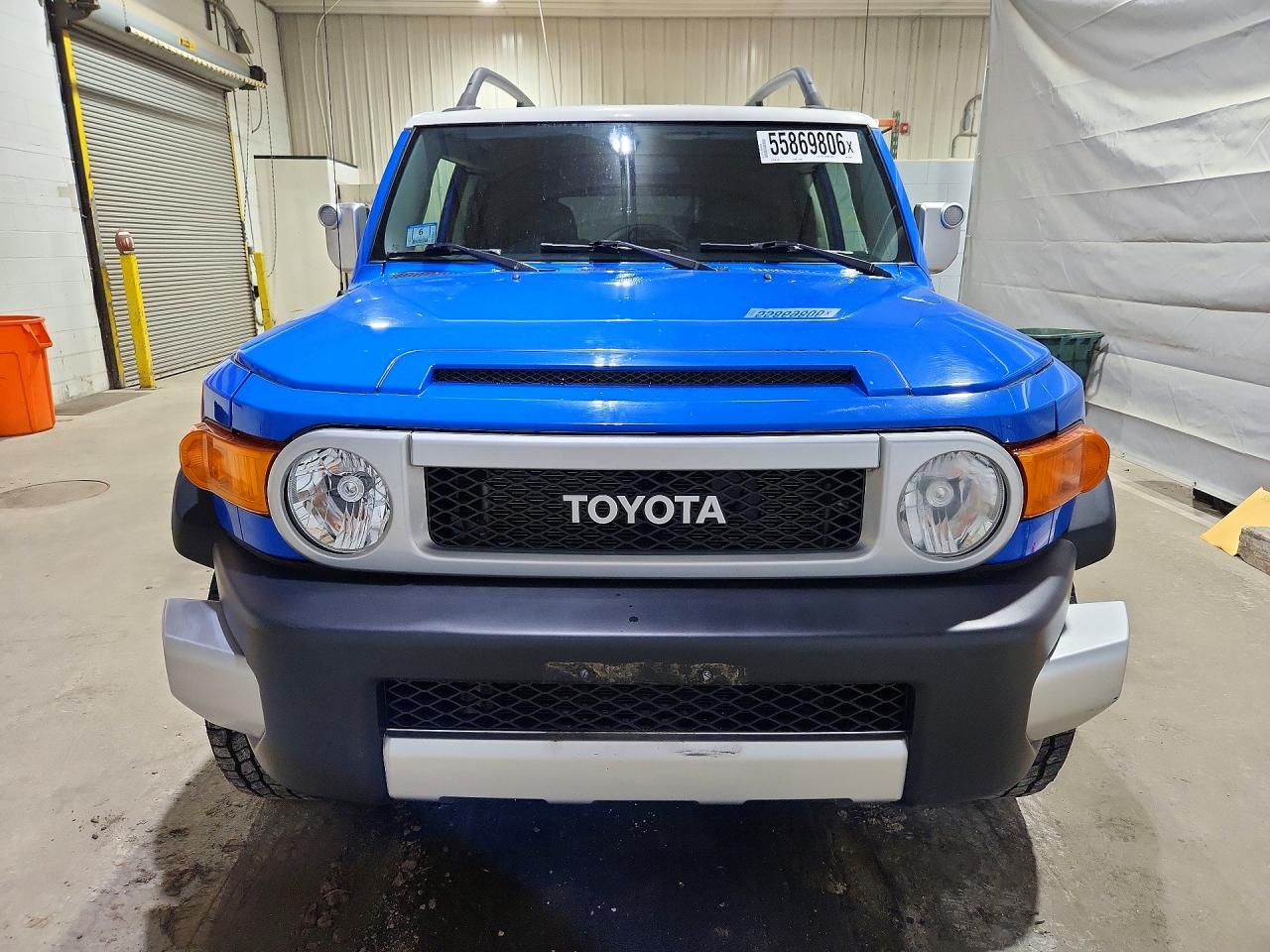 Toyota FJ Cruiser Base