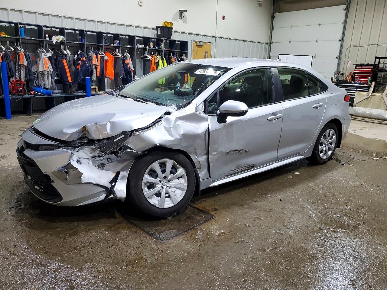 Salvage Toyota Corolla Image