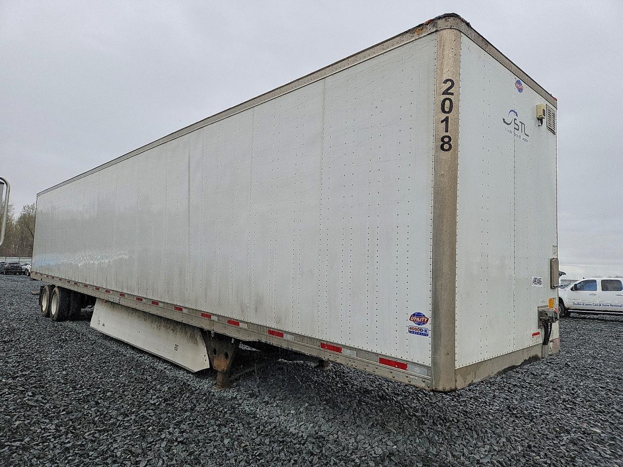 Salvage Utility Trailer Dry Van Image
