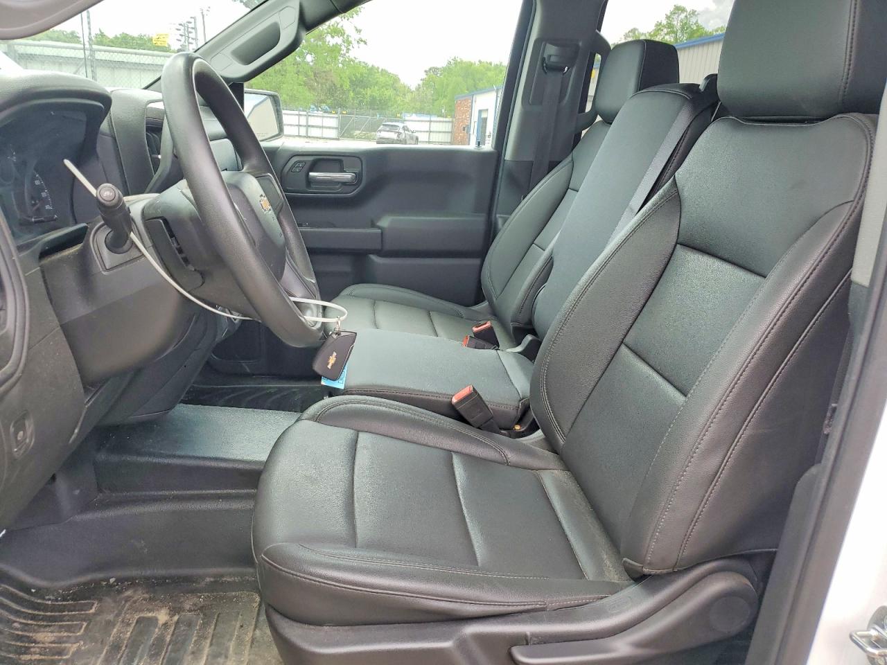 Chevrolet Silverado C1500