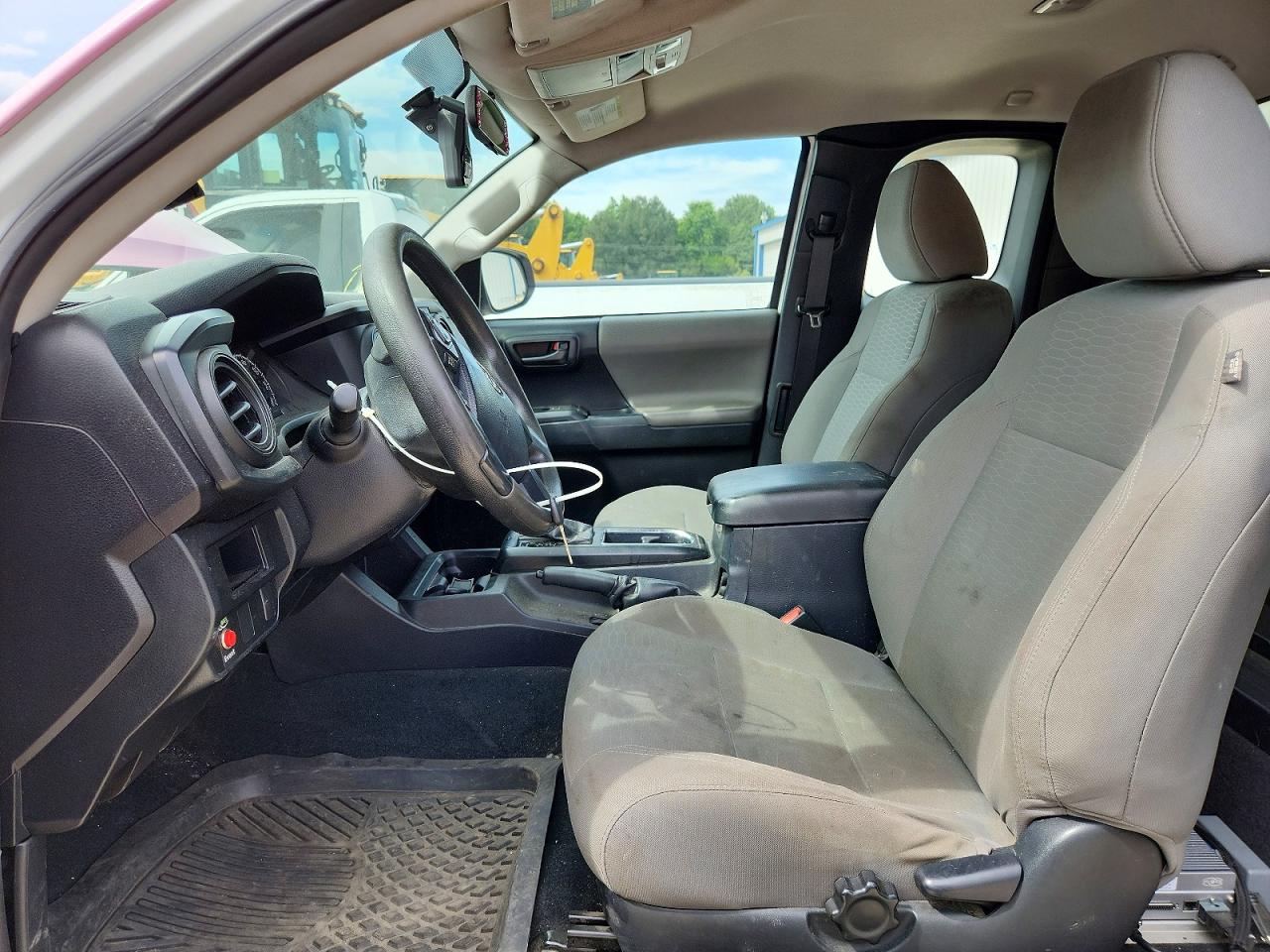 Toyota Tacoma Sr