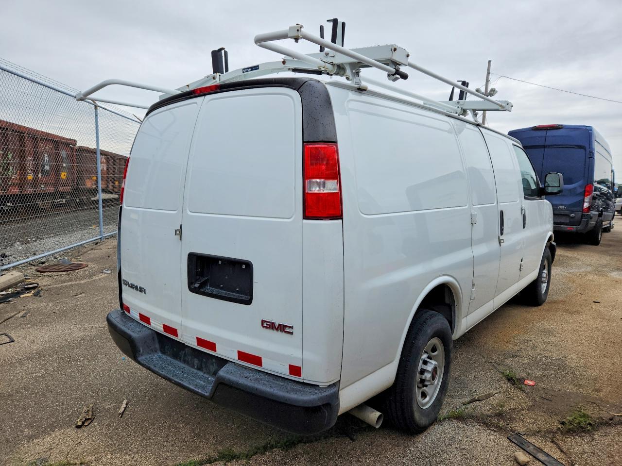 GMC Savana G2500