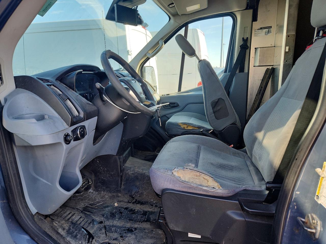 Ford Transit T-250
