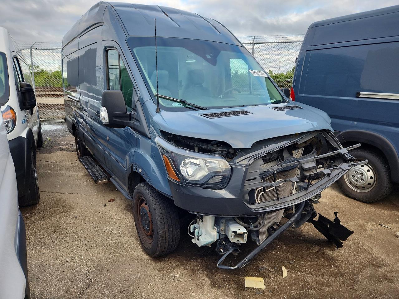 Ford Transit T-250