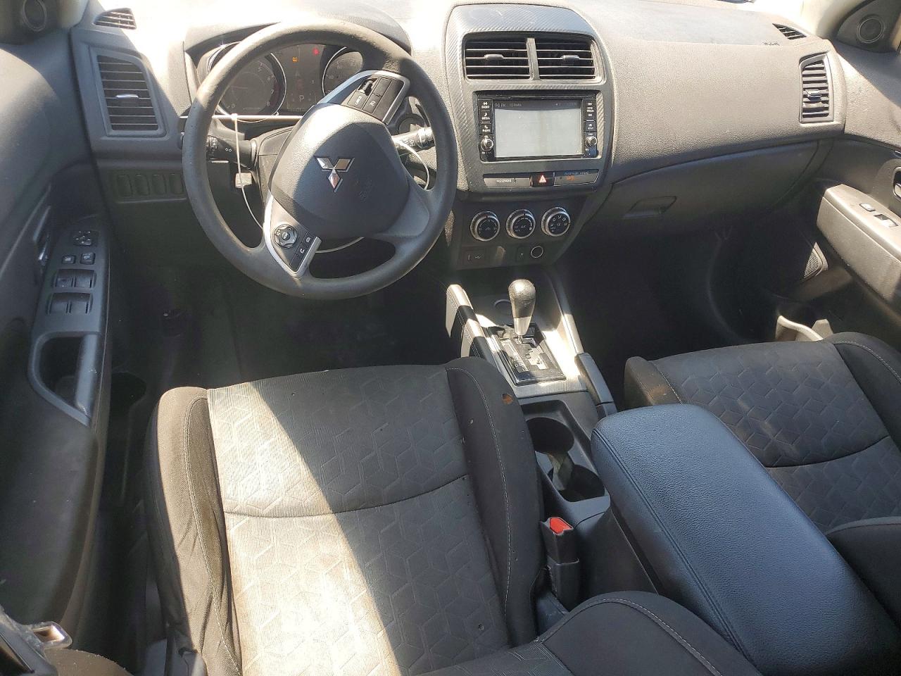 Mitsubishi Outlander Es