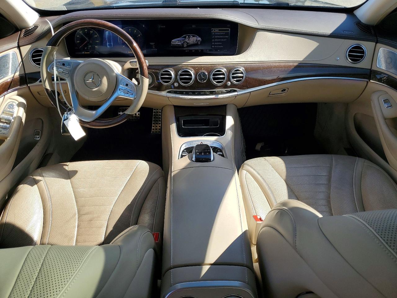 Mercedes-Benz S-Class 560
