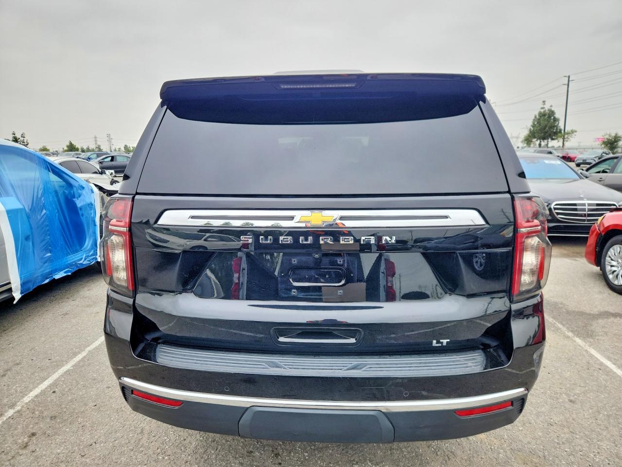Chevrolet Suburban C1500 Lt