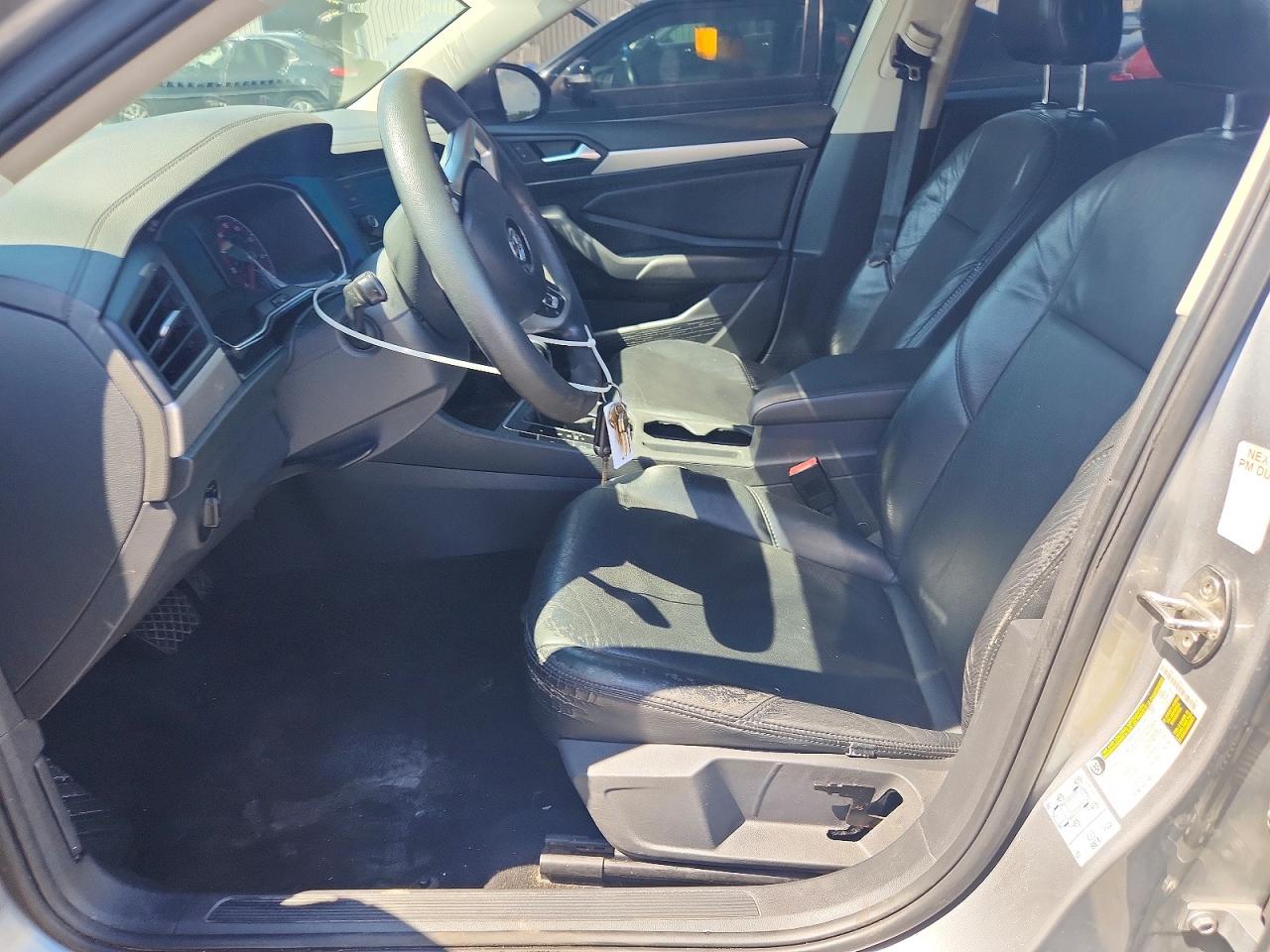 Volkswagen Jetta S