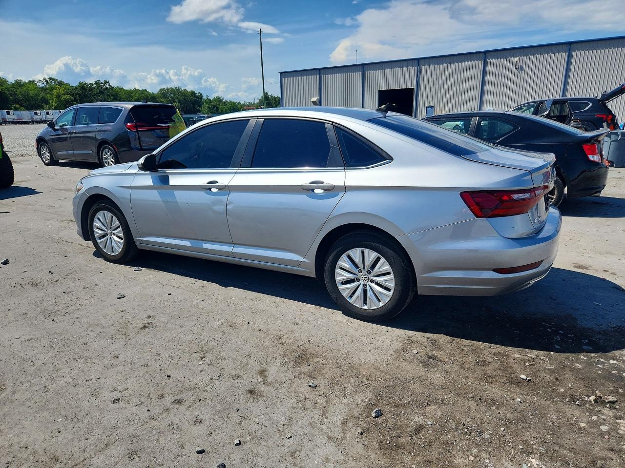 Volkswagen Jetta S
