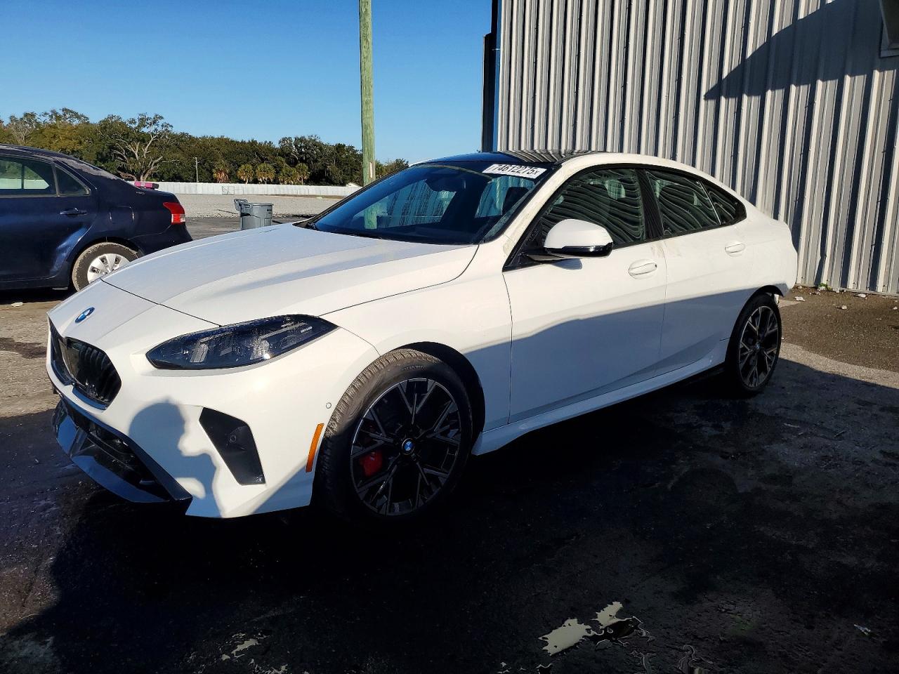 Salvage BMW 2 Series Image