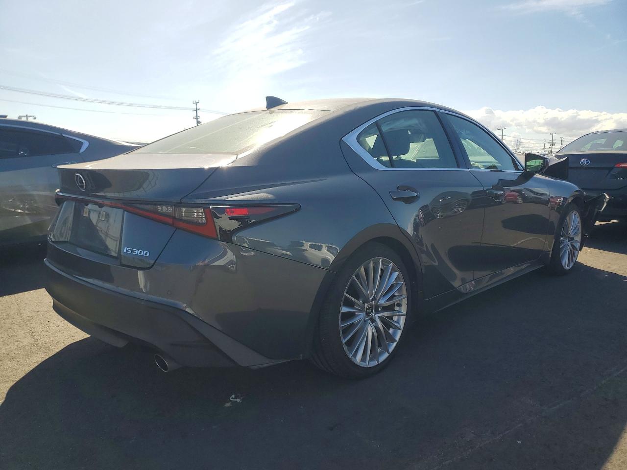 Lexus Is Base